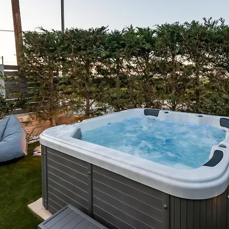 Ros Solis Luxure House Holiday home