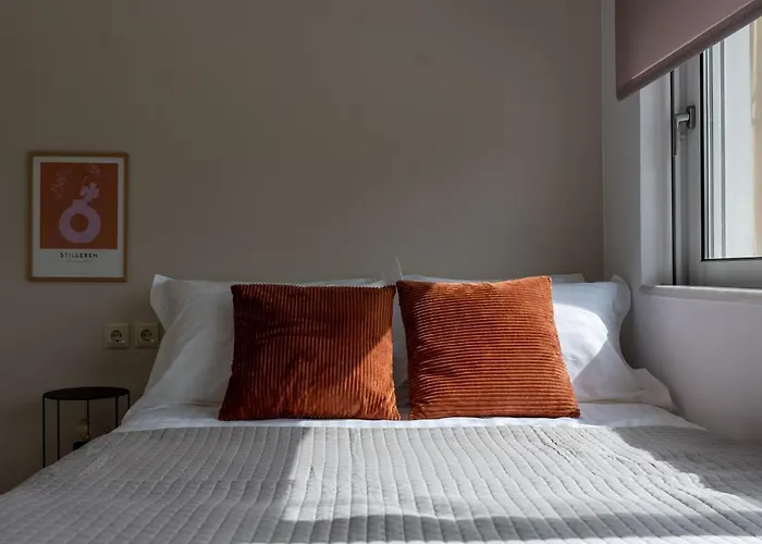 Ros Solis Luxure House *