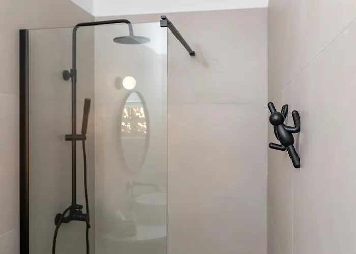 Ros Solis Luxure House