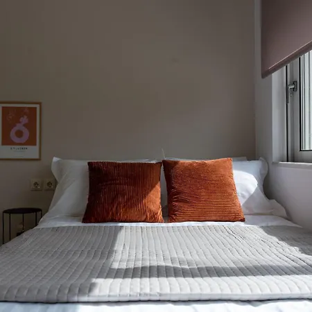 Ros Solis Luxure House *