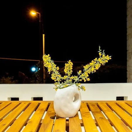 Ros Solis Luxure House *